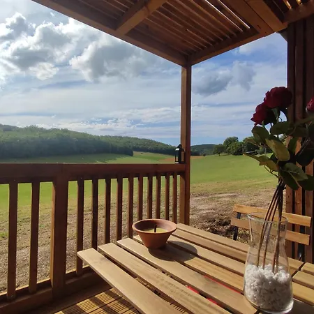 Maison 3 Pieces, Climatise, Calme, 