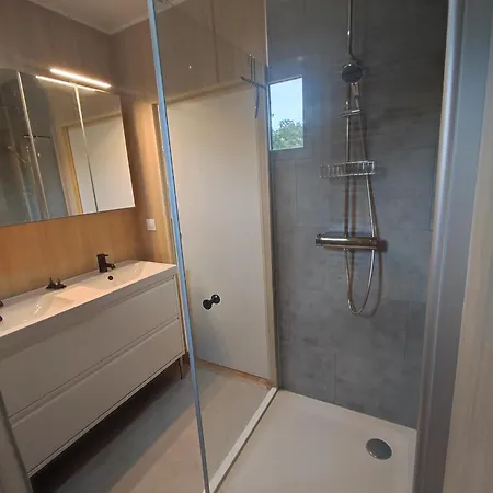 Vakantiehuis Maison 3 Pieces, Climatise, Calme, 