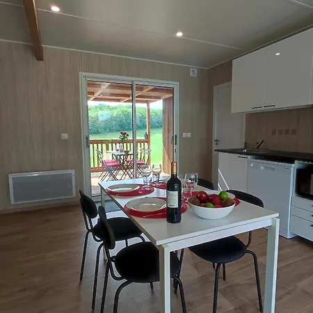 Vakantiehuis Maison 3 Pieces, Climatise, Calme, 